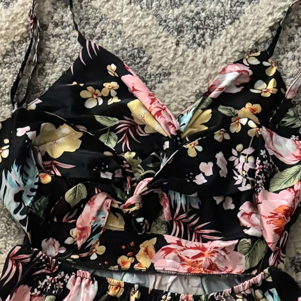 Cupshe Black Pink Backless Tie Front Sundress - Picture 6 of 7